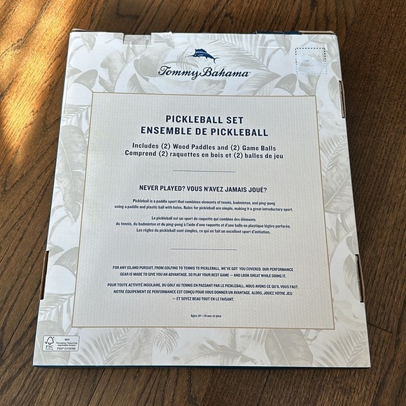 NEW Tommy Bahama Red And Blue Striped PICKLEBALL Paddle SET - Picture 2 of 6